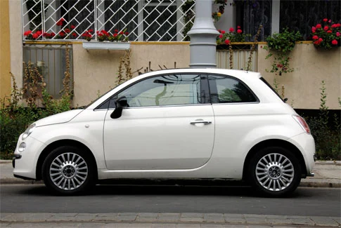 fiat 500 weißer Fiat 500 – Beispiel für Gebrauchtwagenankauf Uetze